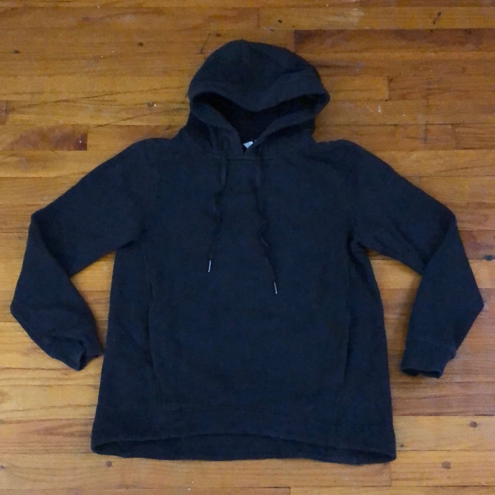 Women’s Lululemon hoodie